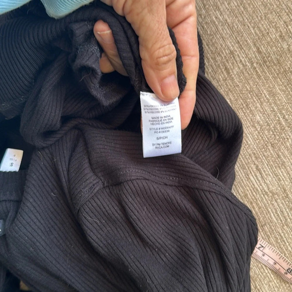 RVCA size small black bodycon ribbed keyhole dress - Picture 10 of 11